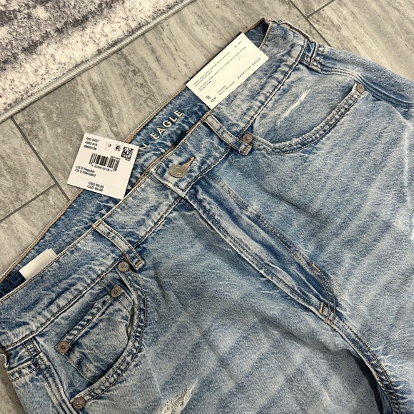 NWT American Eagle Dreamy Drape Baggy Wide Leg Jeans - Picture 3 of 6